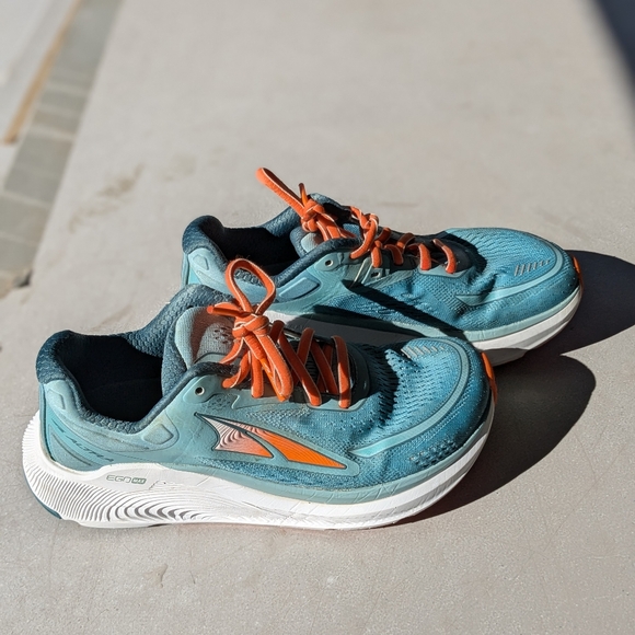 Altra Ego Max Women's Running Shoe - Picture 3 of 3